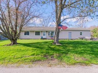 306 E Dooley St, Downs, IL 61736