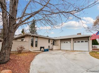 3407 Sunrise Rd, Cheyenne, WY 82001