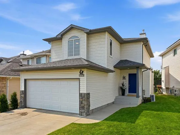 235 E Arbour Stone Pl NW, Calgary, AB T3G 5G1