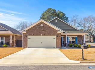 3211 Dale Hollow Dr, Hartselle, AL 35640