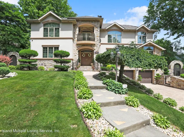 131 Meisner Ave, Staten Island, NY 10306