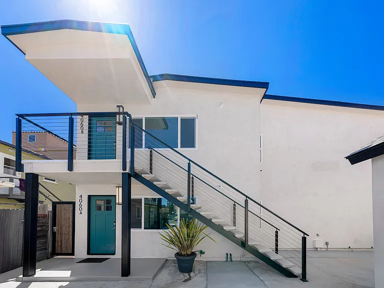 4062 Goldfinch St — Photo 10