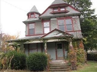 556 Wealthy St SE, Grand Rapids, MI 49503