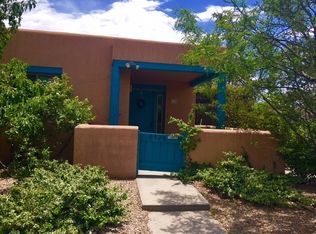 6328 Casas De Milagro, Santa Fe, NM 87507