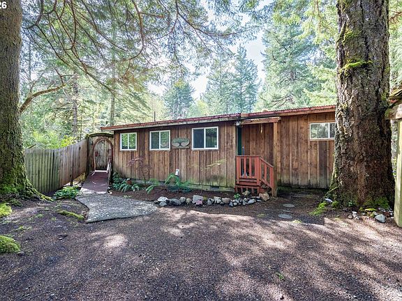 3rd image of 54378 Rosa Rd