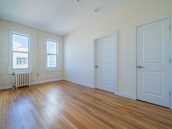 3rd image of 125 Magnolia Ave #418