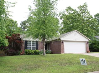 62 Park Ridge Dr, Maumelle, AR 72113