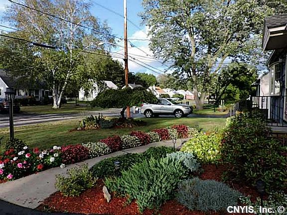 3rd image of 149 Manning Dr