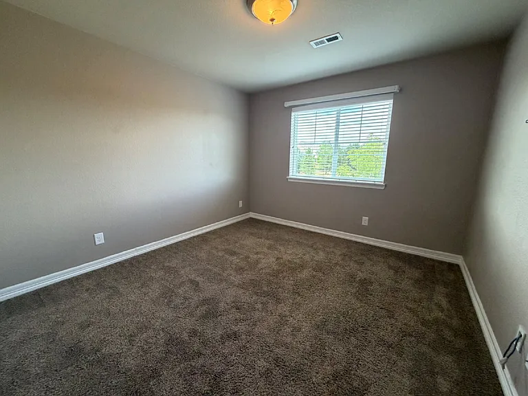 8229 S Country Club Pkwy — Photo 18