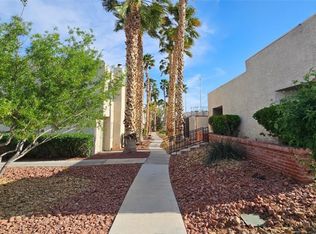 2643 Aracatuba Ave, Las Vegas, NV 89121