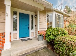 1124 SW 318th Pl, Federal Way, WA 98023