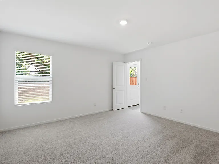 3040 Campeiro Ave — Photo 18