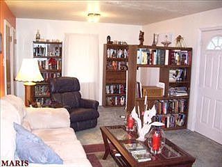 3rd image of 124 Elmdale Ct