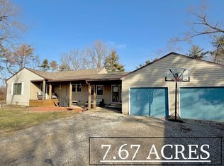 5179 Wright Rd, Alma, IL 62807