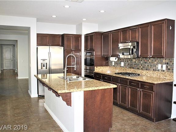 2nd image of 10416 Bush Mountain Ave