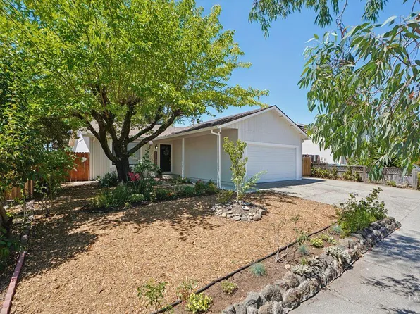 1167 Meridian Circle, Santa Rosa, CA 95401