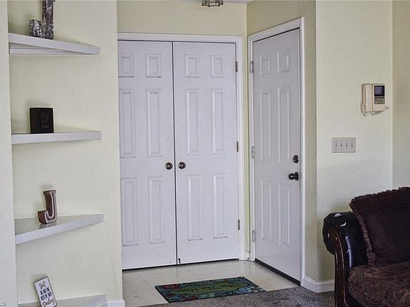 4th image of 3630 Morris Farm Dr APT 2B