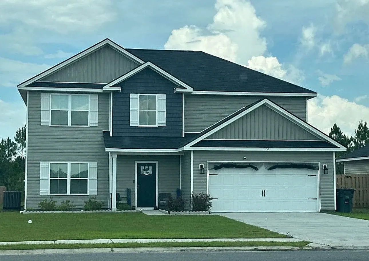 4 bed, 2.5 bath, 2259 sqft, $2,560 — Photo 1