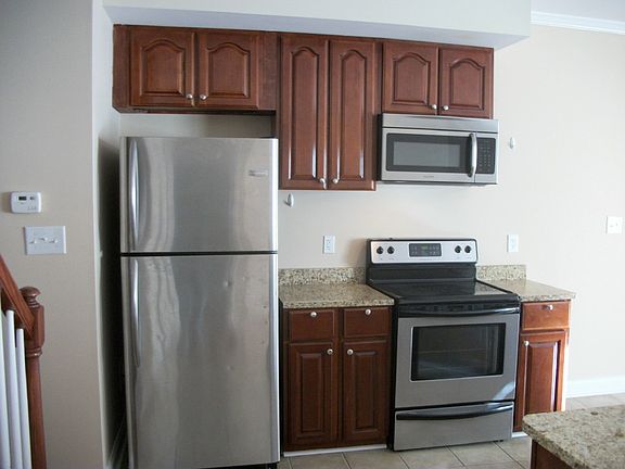 4th image of 8312 Triple Crown Dr