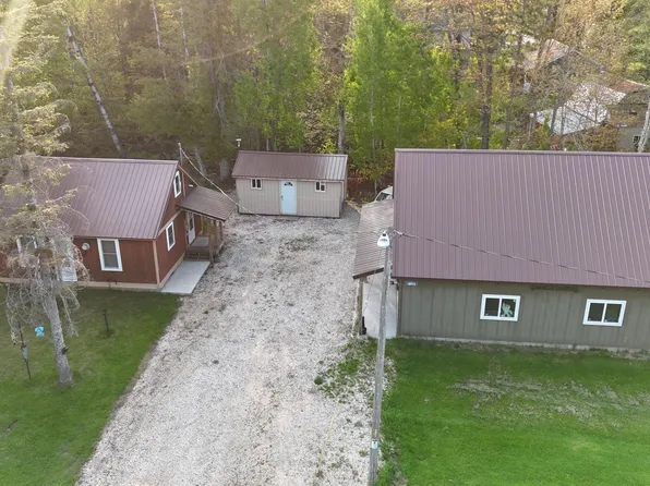 10811 2nd St, Seney, MI 49883