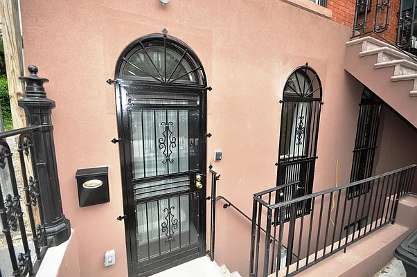 Rented by Corcoran | media 18