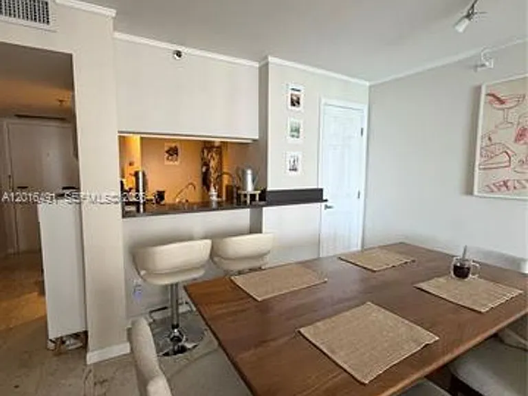 555 NE 15th St #19E — Photo 13