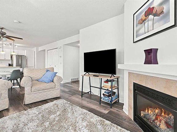 5th image of 50 S Westland Rd #220