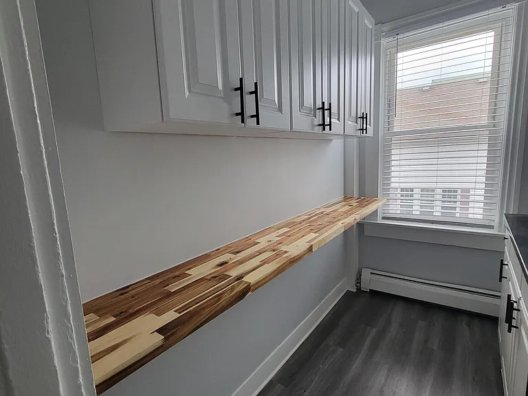 13 Regent Ave #2 — Photo 6
