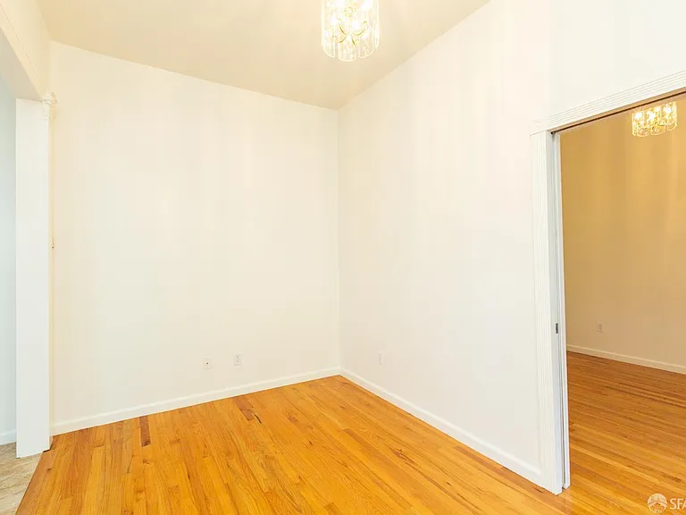 1331 York St — Photo 2
