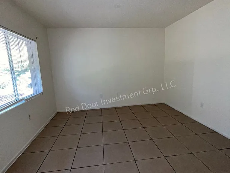 Robinswood — Photo 14