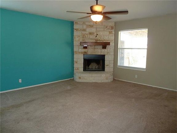 3rd image of 410 Mitchell Dr