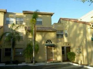 9777 NW 49th Ter, Doral, FL 33178