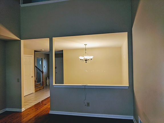 5th image of 202 Santa Anita Ln