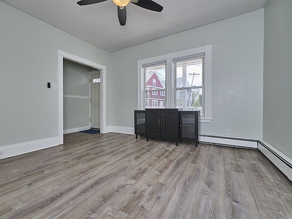 4th image of 12-14 Richardson St