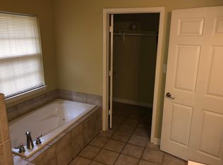 4800 Bella Rosa Dr, Little Rock, AR 72223