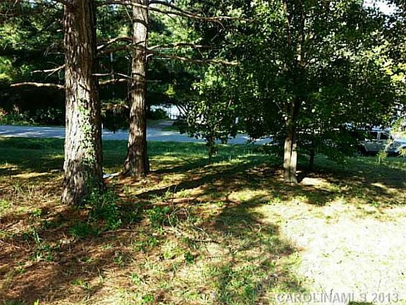 2nd image of LOT 29 Shoreline Loop
