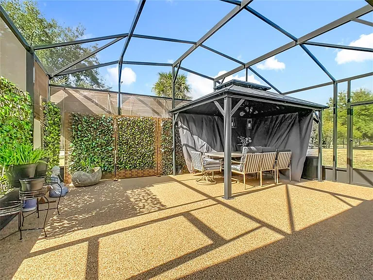 790 Carmel Ln — Photo 48