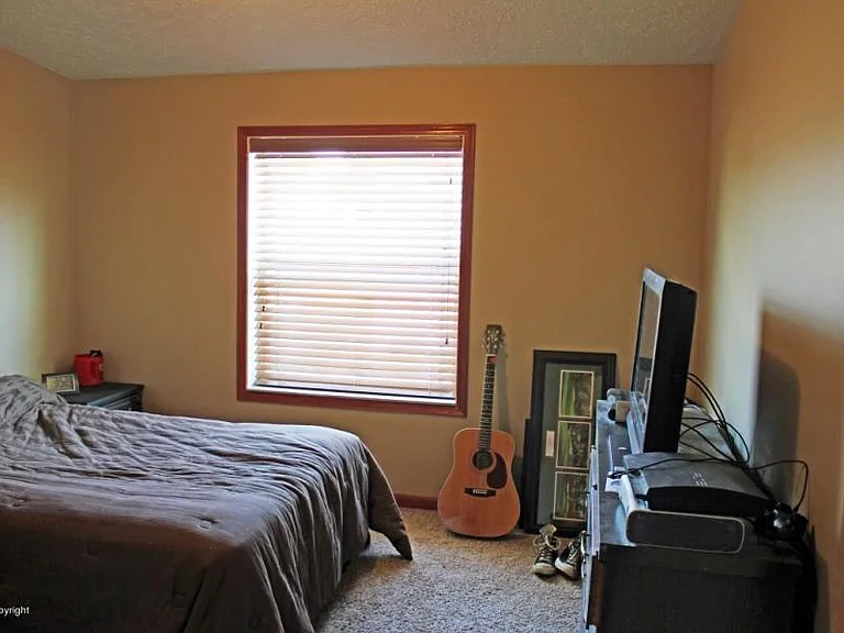 4306 Dakota Ct — Photo 7