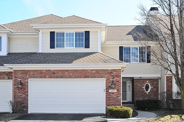1st image of 32933 N Stone Manor Dr