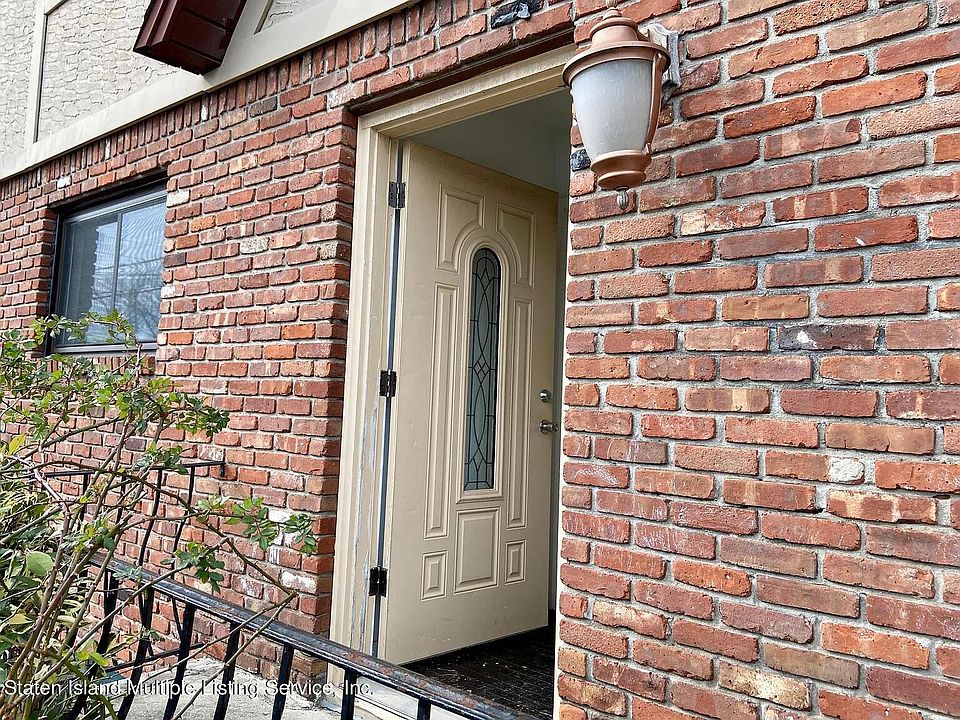 185 Lamberts Ln, Staten Island, NY 10314 MLS 1158435 Zillow
