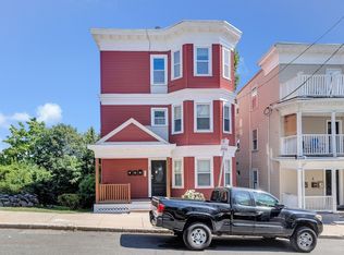 18 Peverell St, Dorchester, MA 02125