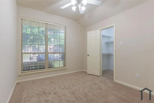 6701 Marquett Dr — Photo 8