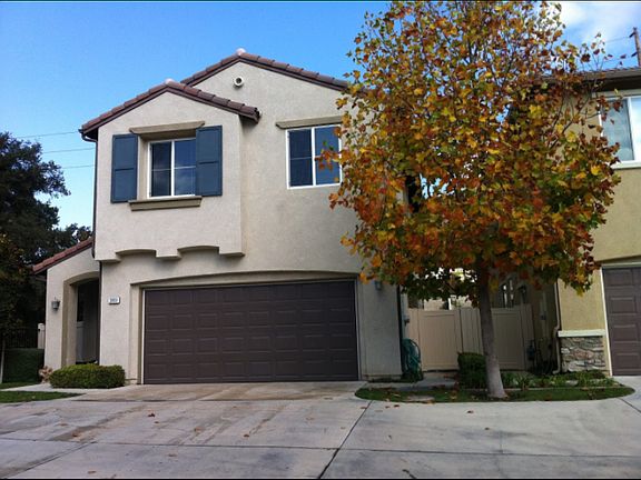 2nd image of 3809 Chesapeake Ct