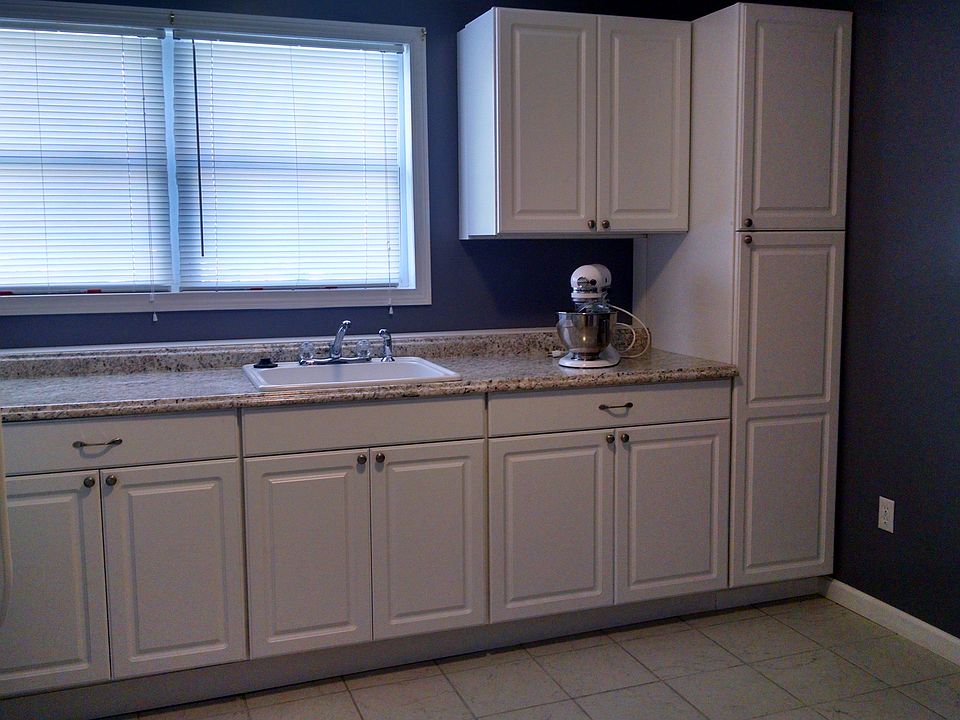 In-law apartment kitchen