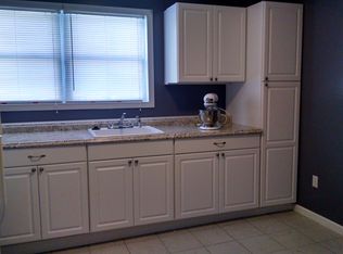 13 Mohawk Rd, Plainville, CT 06062