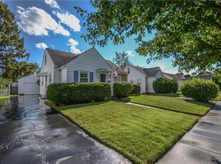 203 Brockley Rd, Rochester, NY 14609