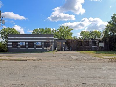 369 Midland St, Highland Park, MI, 48203