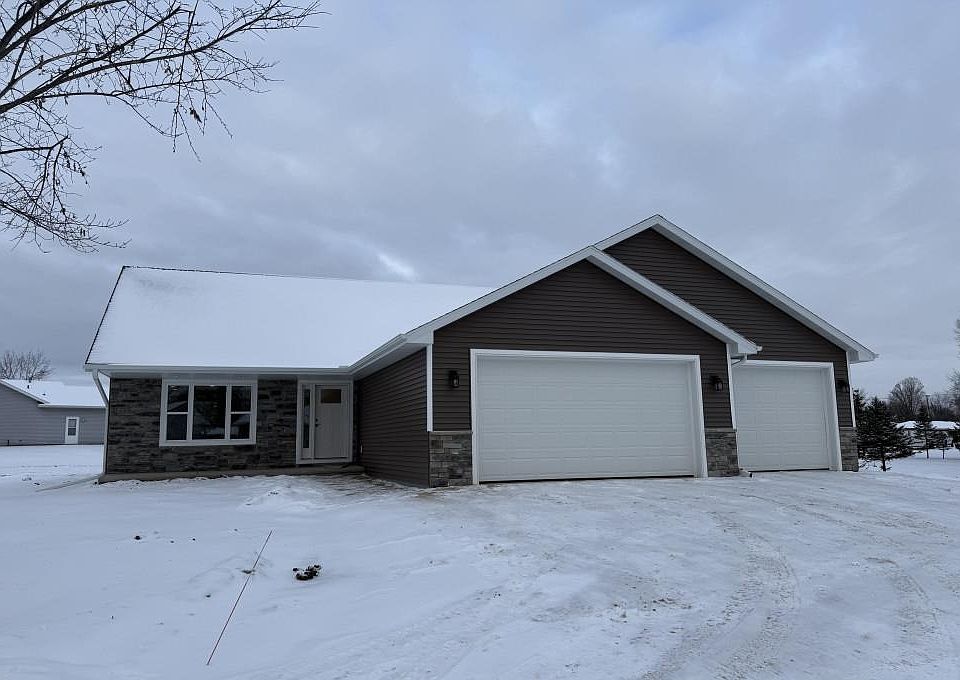 1st image of 709 Robin St