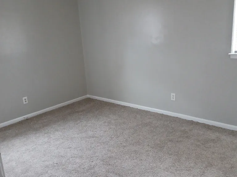 108 Lancelot Ct — Photo 19
