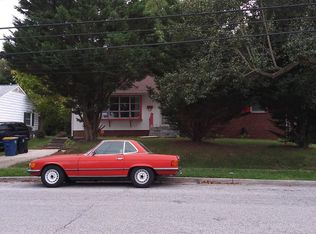 8201 Legation Rd, Hyattsville, MD 20784